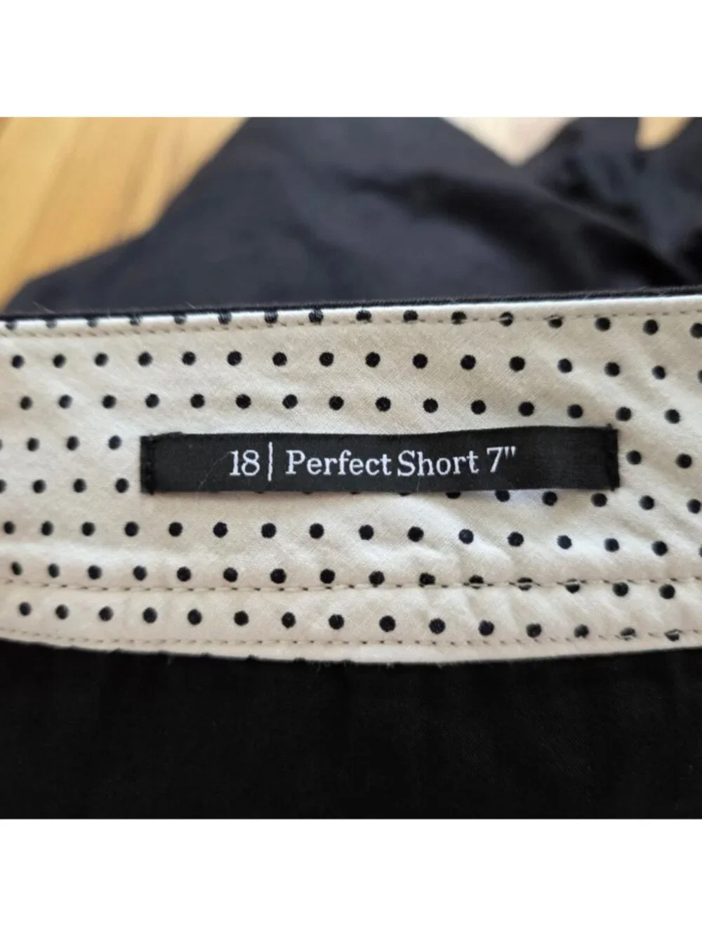 Talbots Womens Black Perfect Shorts 7